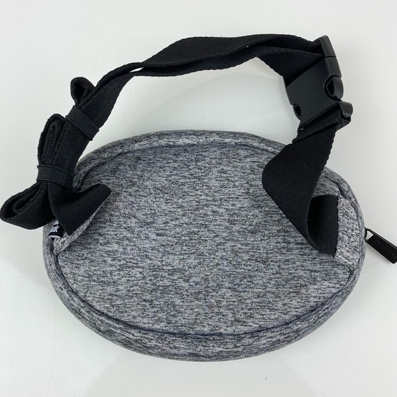 Reebok Unisex Hazel Fannypack Waist Belt Bag Gray & Black - Picture 2 of 12